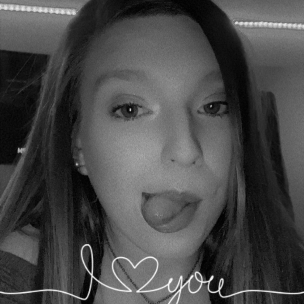 Meet your Posher, Kaylee